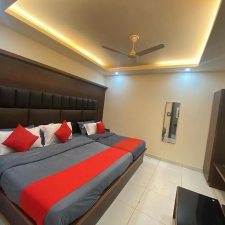 Hotel Katra Royal Stay Exterior foto