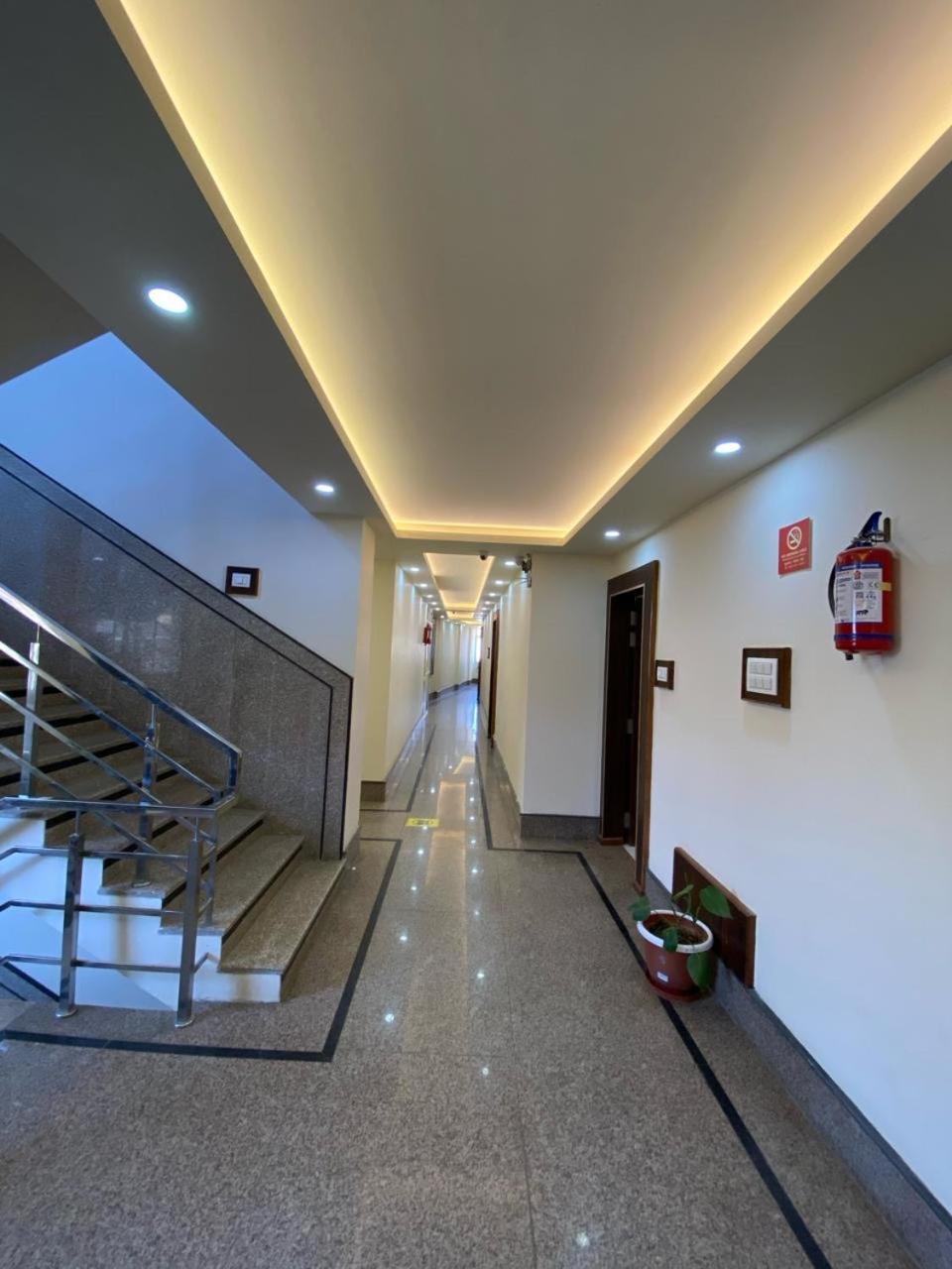 Hotel Katra Royal Stay Exterior foto